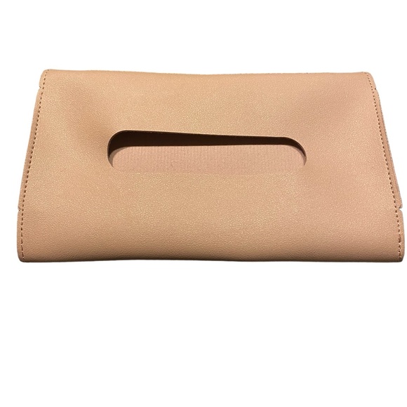 Facial tissue holder pink for car. Attaches to visor - Picture 1 of 5